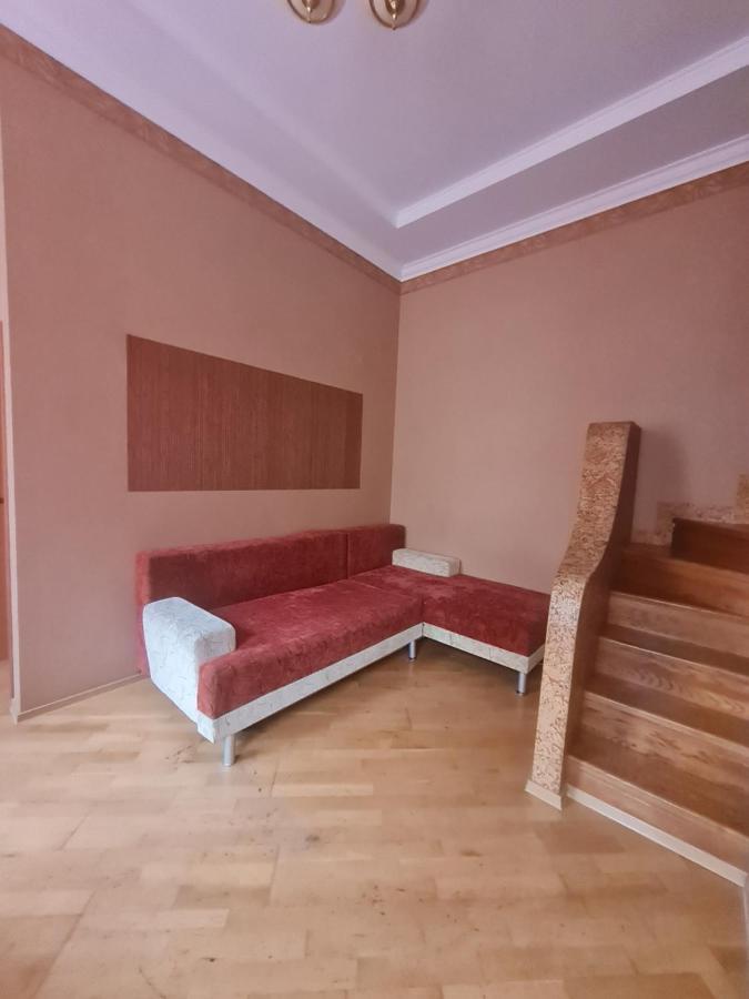 Центр, Євгена Коновальця, 3 Apartment Lutsk Ngoại thất bức ảnh